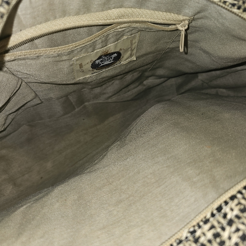 BN Sun n Sand Straw Bag - Picture 3 of 3